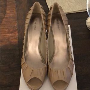 Brand new Nine West peep toe shoes